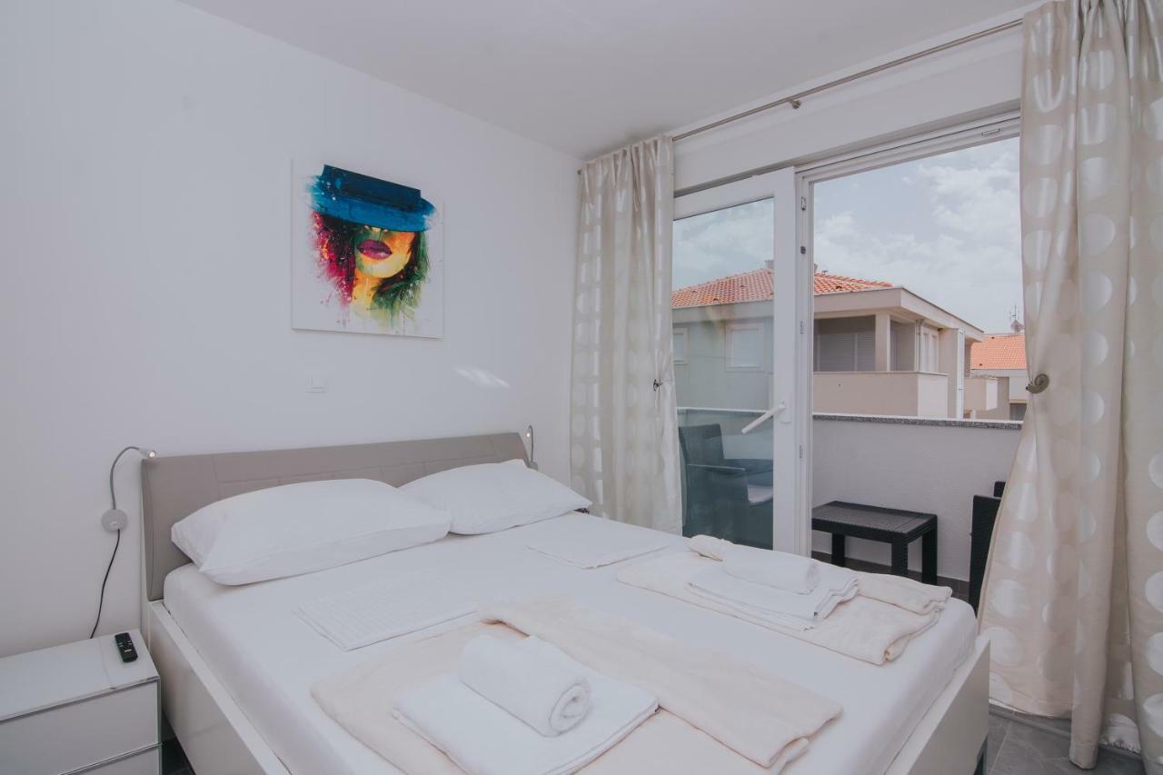 Relax Apartments Novalja Exteriér fotografie